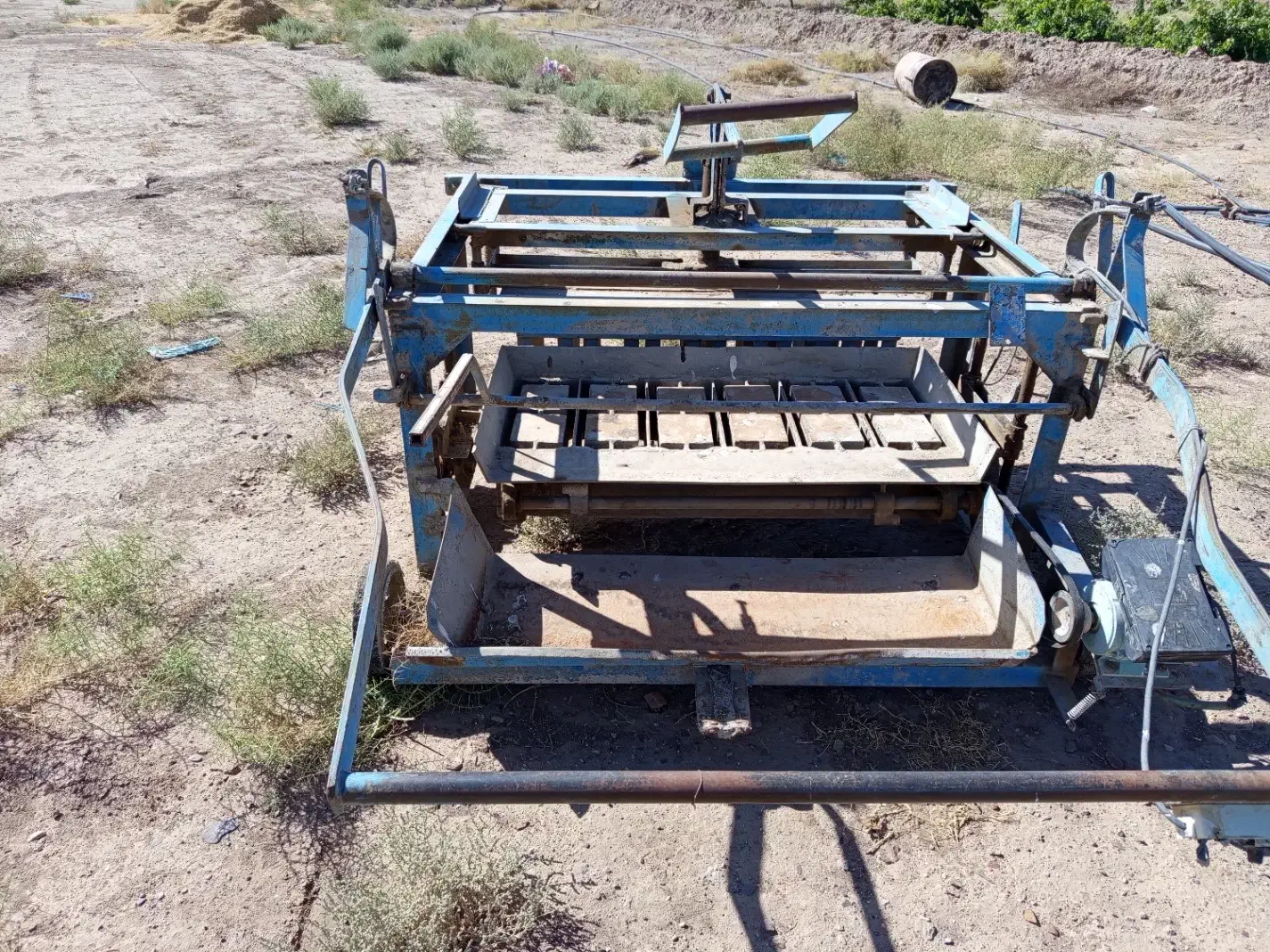 فروش دستگاه بلوکه زنی|ماشین‌آلات صنعتی|بیرجند, |دیوار