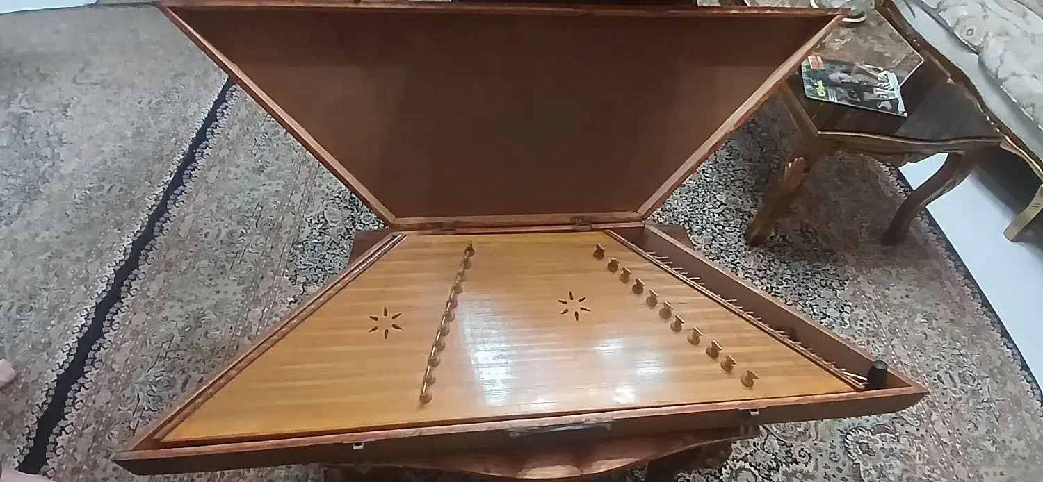 سنتور|سازهای سنتی|کرج, کلاک پایین|دیوار