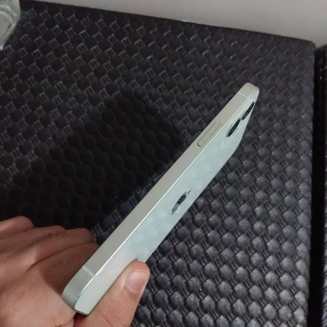 ایفون ۱۲ سبز ۱۲۸cha 96%|موبایل|تهران, تهرانسر شرقی|دیوار