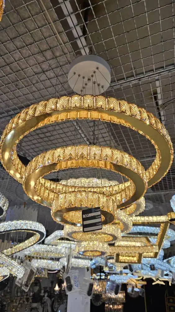 لوستر آنتیک مدرن|لوستر و چراغ آویز|مشهد, شاهد (شهرک غرب)|دیوار