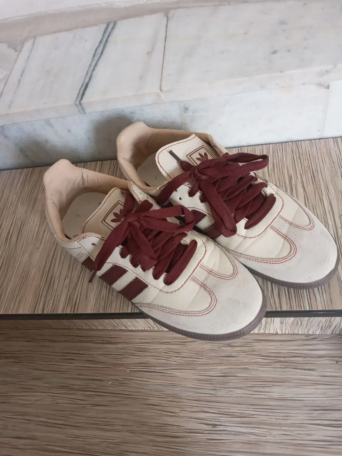 کفش|کیف، کفش، کمربند|سقز, |دیوار