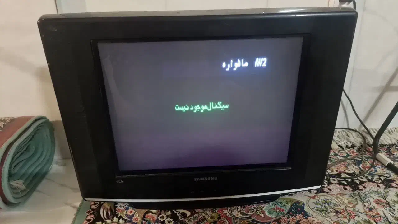 تلویزیون  ۲۱ اینچ کاملا سالم بدون ایراد|تلویزیون و پروژکتور|تهران, شهرک رضویه|دیوار