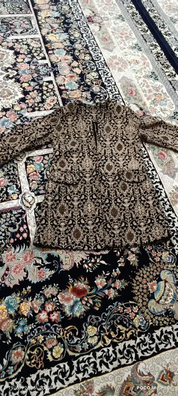 مانتو|لباس|کرباسک, |دیوار