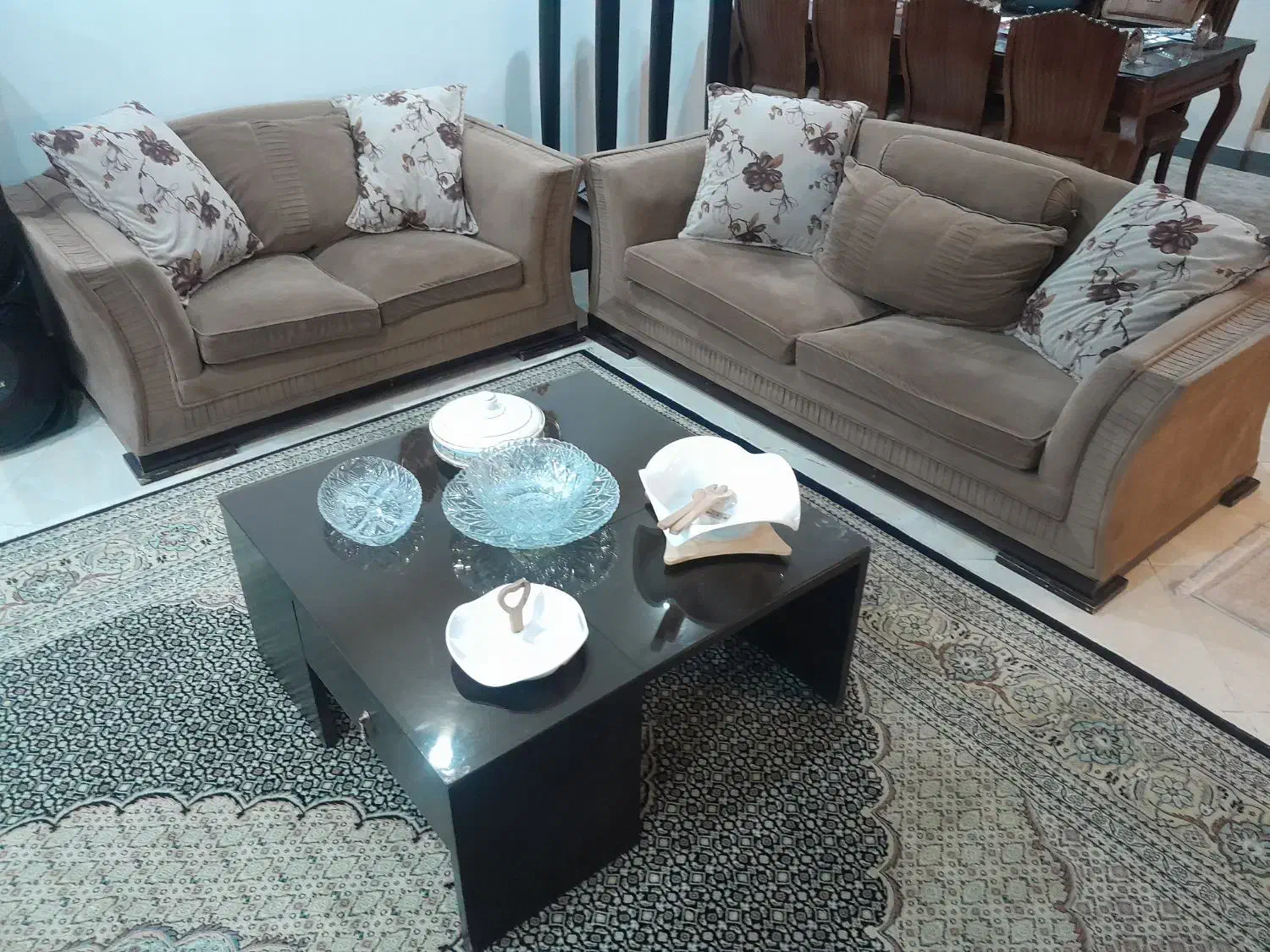 مبلمان|مبلمان خانگی و میز عسلی|کرج, کوی امامیه|دیوار