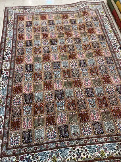 فرش ۹ متری خشتی ریز بافت اعلا اکبند|فرش|تهران, باغ فیض|دیوار