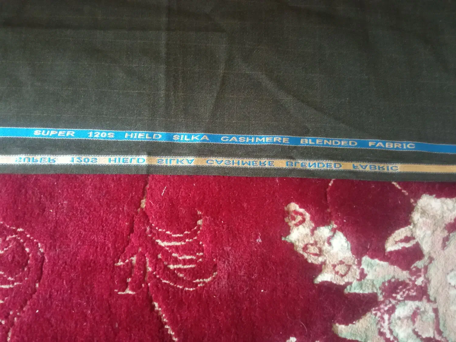 یک قواره شلواری|لباس|کلاله, |دیوار