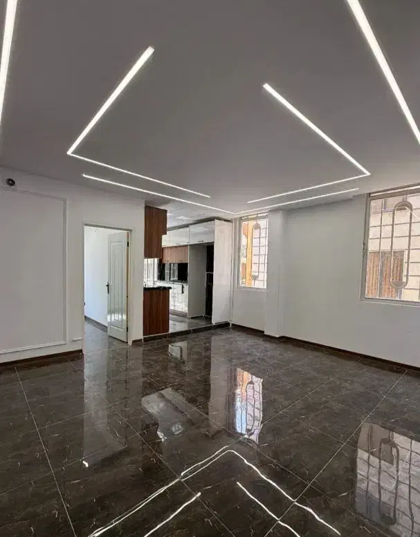 ۵۴ متری غرق نور/سند اماده/کهریزک پارکینگ دار|فروش آپارتمان|ری, حمزهآباد|دیوار