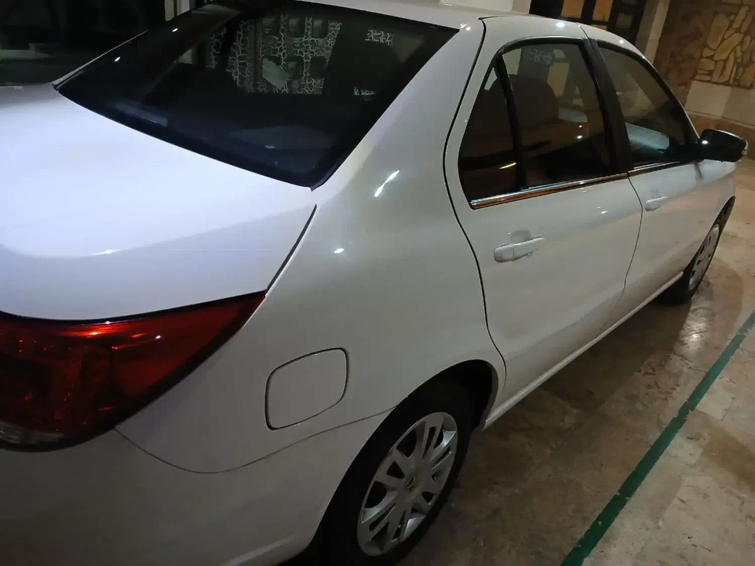 دنا تیپ ۲|خودرو سواری و وانت|اندیشه, اندیشه فاز ۴|دیوار