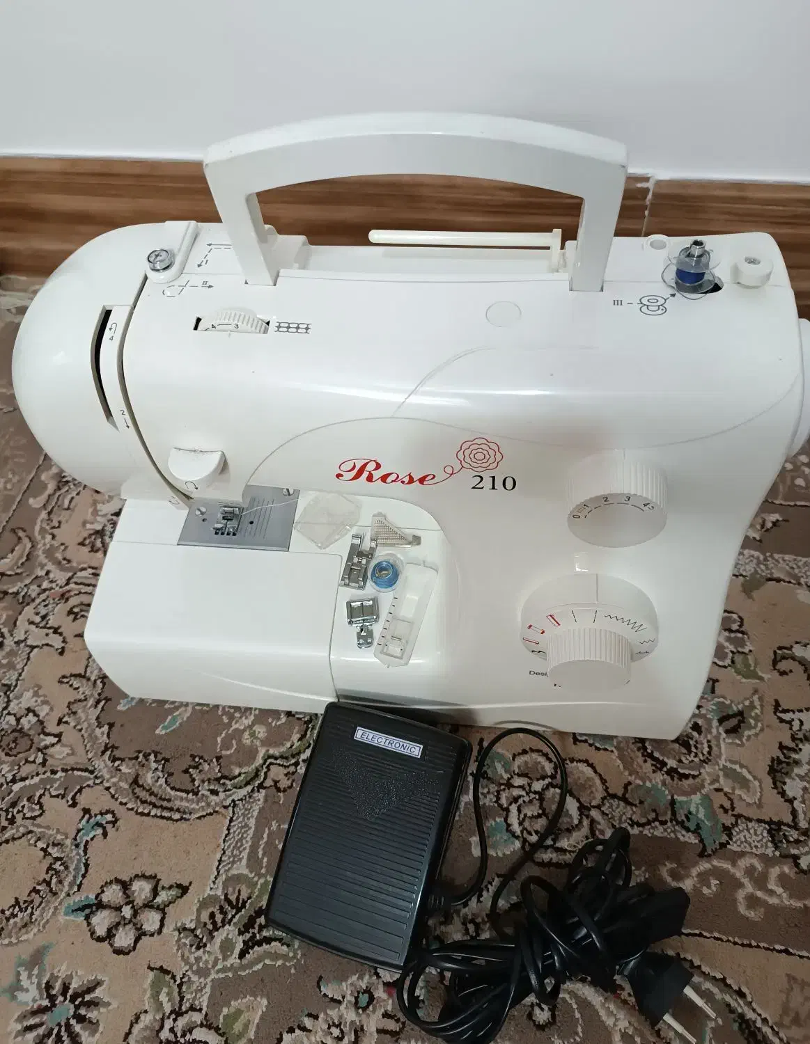 چرخ خیاطی کاچیران مدل رز ۲۱۰|چرخ خیاطی و ریسندگی|قم, حنیف نژاد|دیوار