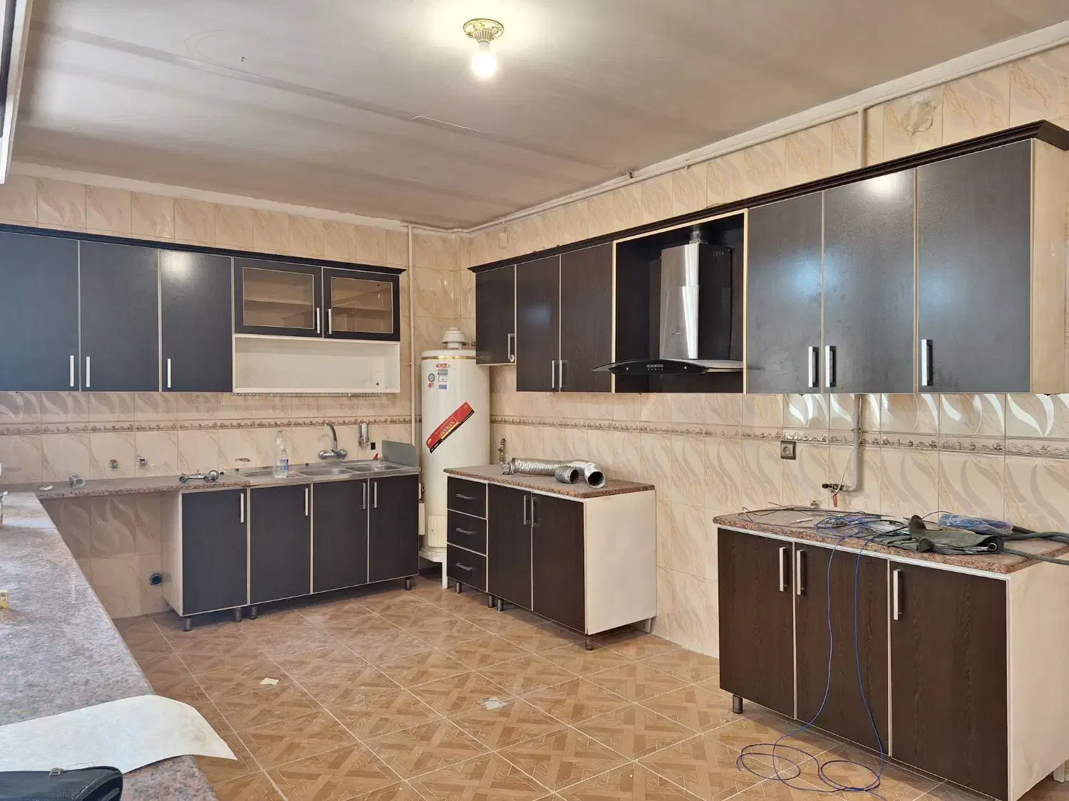 دوطبقه 200متری/طبقه همکف/فدک|اجارهٔ خانه و ویلا|دورود, |دیوار