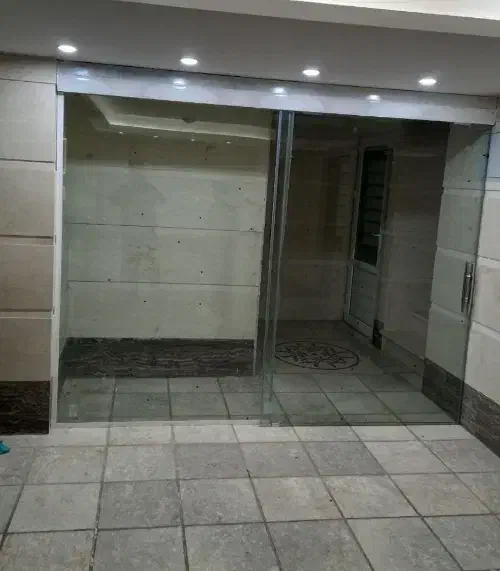 شیشه سکوریت وکرکره برقی|خدمات پیشه و مهارت|حمیدیه, |دیوار