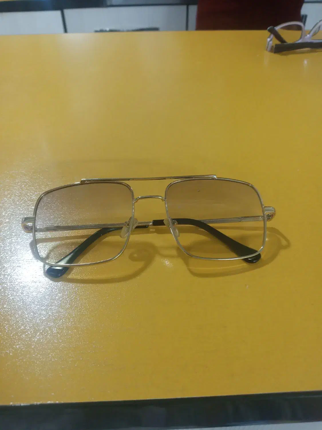 عینک|زیورآلات و اکسسوری|ری, شهرری|دیوار