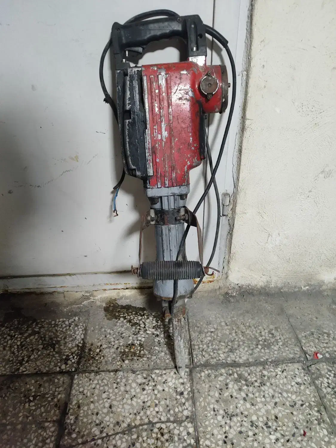 هیلتی بتن کن ۱۷ کیلویی|ابزارآلات|ری, شهرری|دیوار