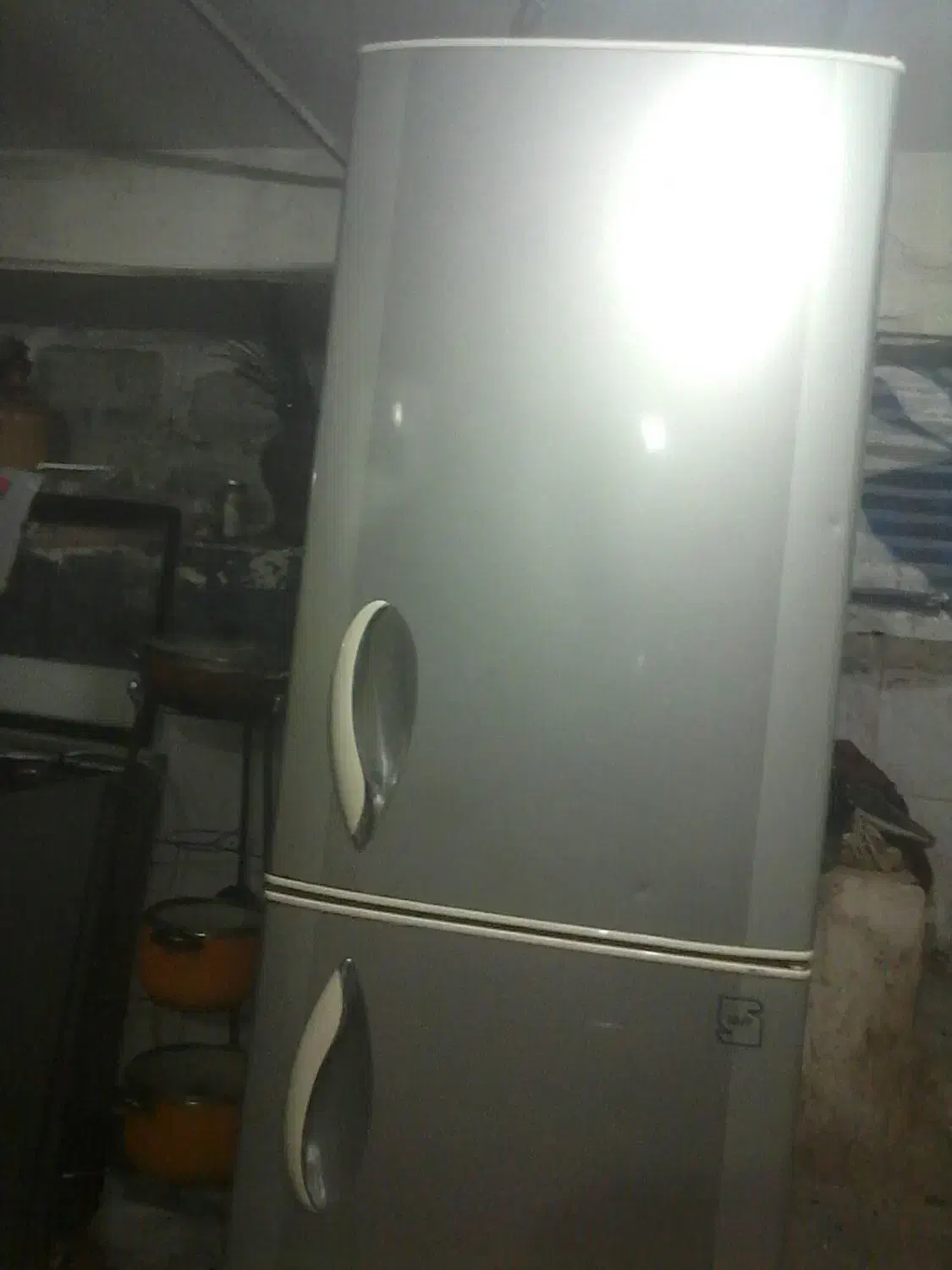 یخچال تمیزدودرب بزرگ|یخچال و فریزر|تربت جام, میان جام|دیوار