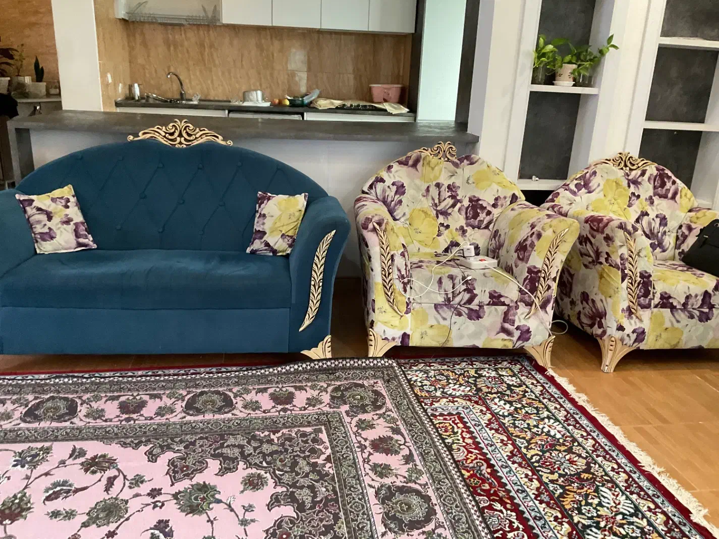 میلمان|مبلمان خانگی و میز عسلی|رامسر, |دیوار