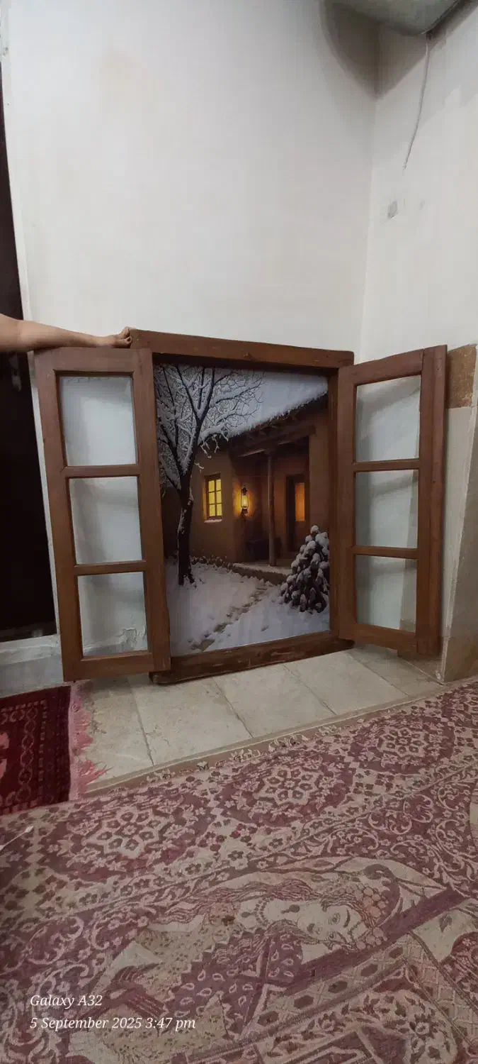 تابلو زمستان طرح قاب پنجره چوبی سنتی|تابلو، نقاشی، عکس|تهران, تهرانپارس جنوبی|دیوار