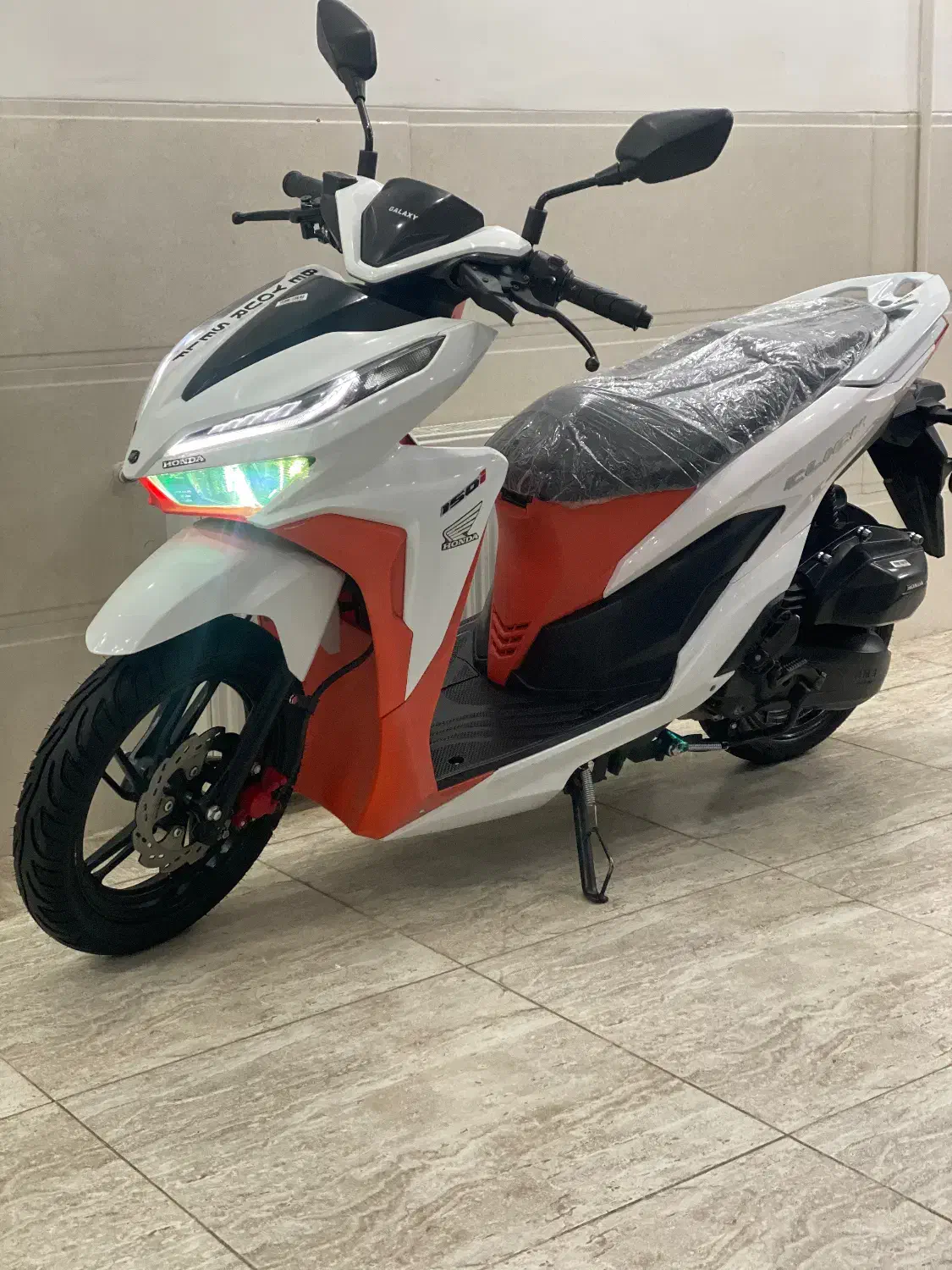 کلیک گلکسی درحد نو|موتورسیکلت|کرمان, |دیوار