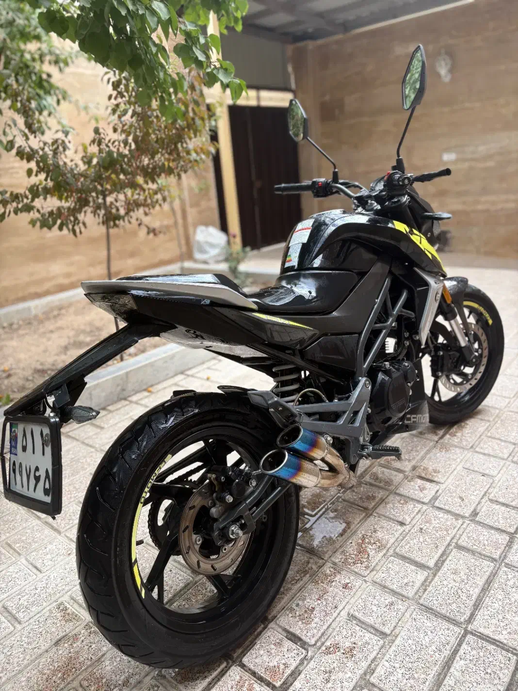 Cf moto|موتورسیکلت|رزن, |دیوار