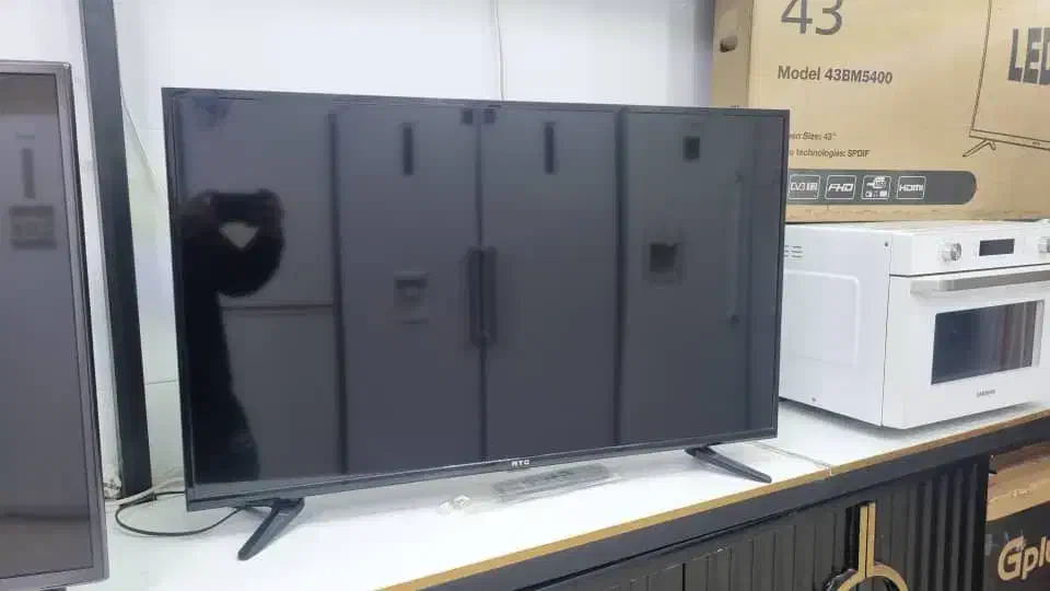 تلوزیون ۴۳اینچ آرتیسی|تلویزیون و پروژکتور|مشکین‌دشت, |دیوار