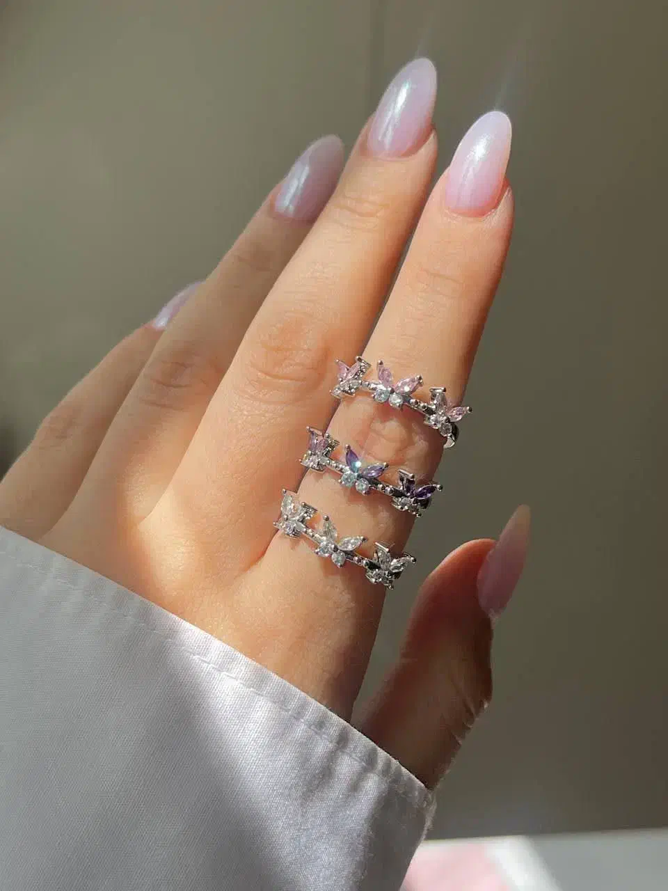 انگشتر و گردنبند های کریستالی|بدلیجات|بروجرد, |دیوار