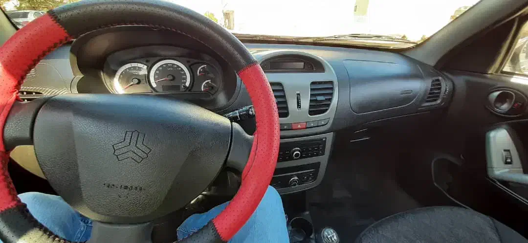 کوییک دنده ای ۹۹|خودرو سواری و وانت|اصفهان, حسین‌آباد|دیوار