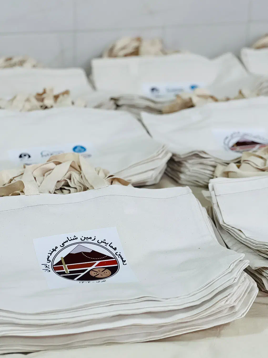 همایش کیسه ساک دستی پارچه ای تبلیغ نمایشگاه توتبگ|گردهمایی و همایش|مشهد, بهشت|دیوار