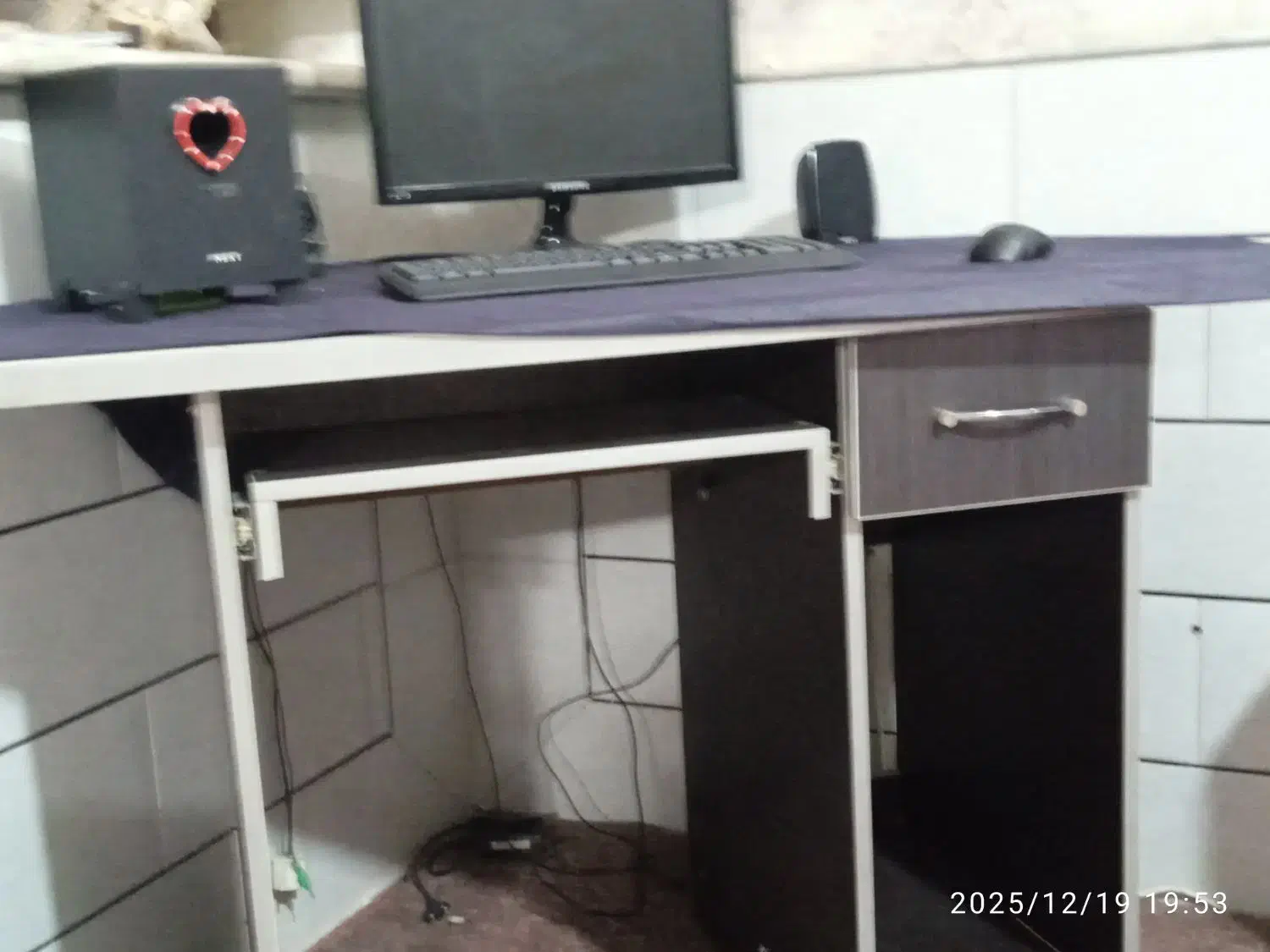 ست کامل سیستم کامپیوتر با میز|رایانه رومیزی|کاشان, یحیی آباد|دیوار