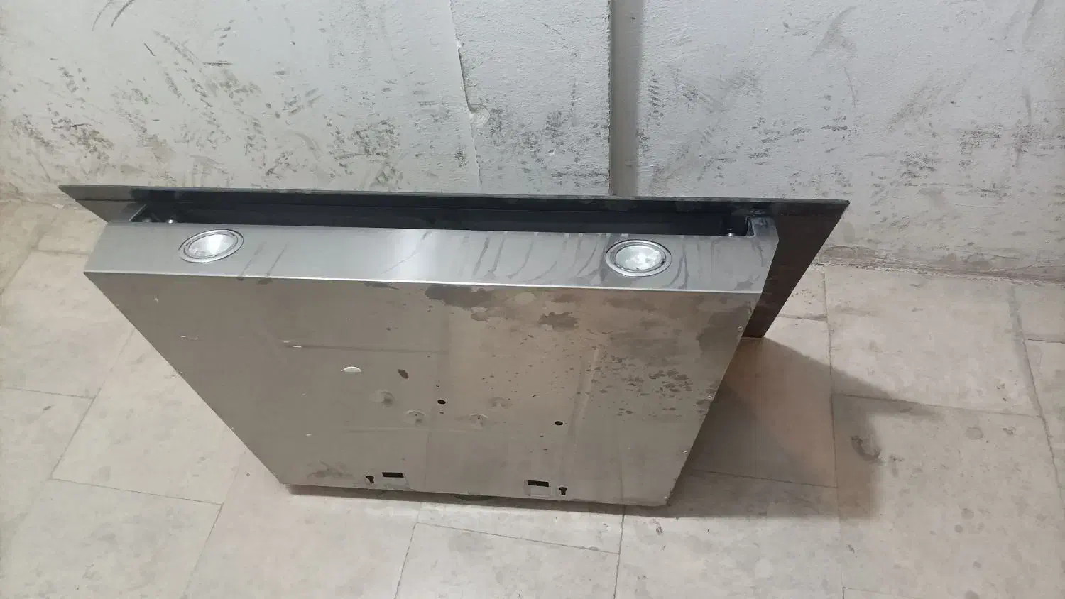 هود روکار|هود|اندیشه, اندیشه فاز ۳|دیوار