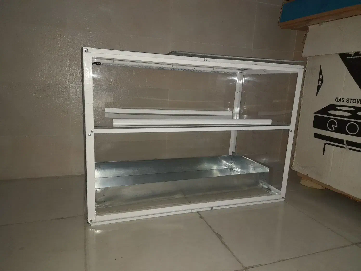 ویترین آلومینیومی|بوفه، ویترین، کنسول|تبریز, |دیوار