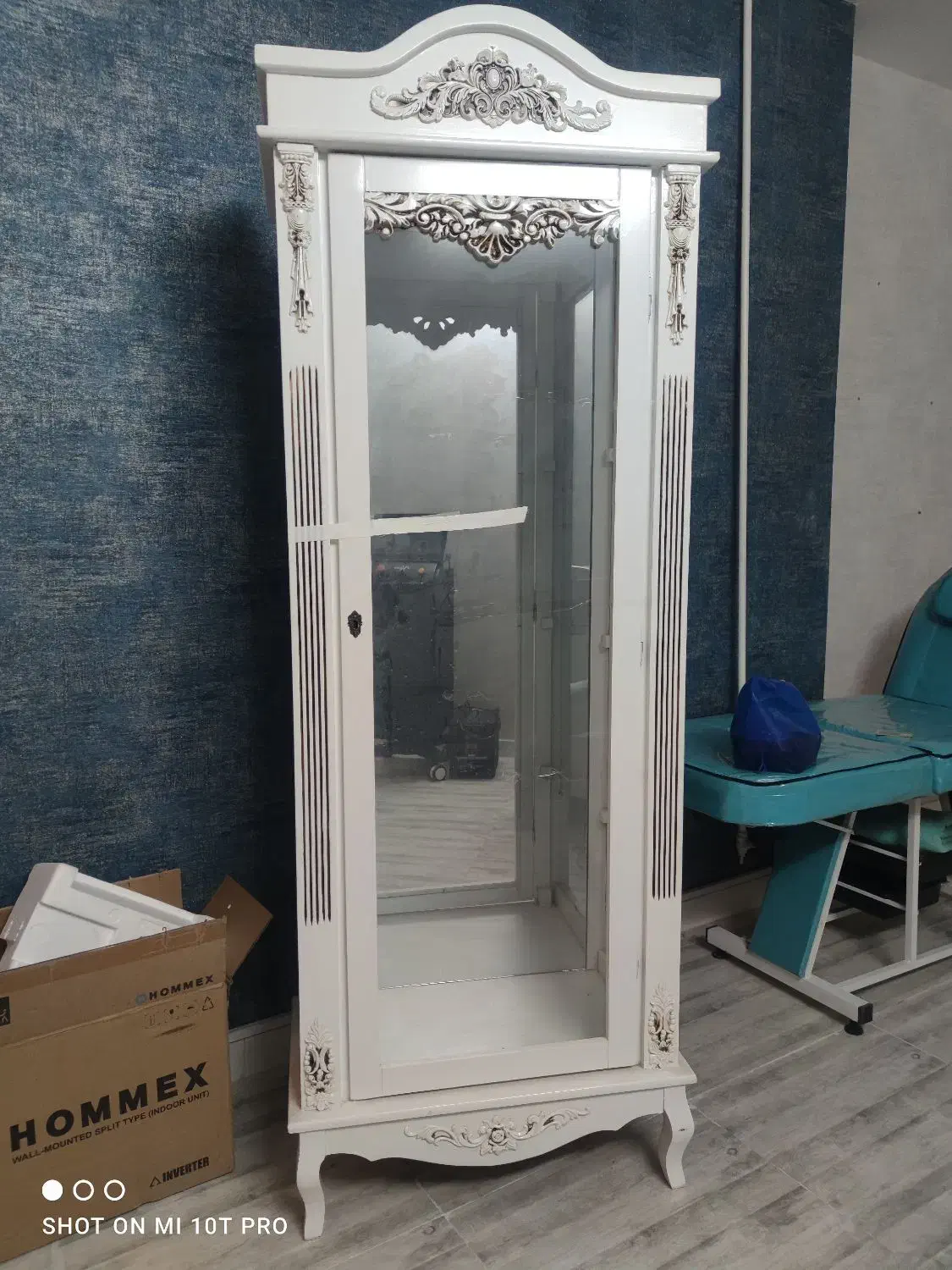 بوفه چوبی کلاسیک|بوفه، ویترین، کنسول|قم, سالاریه|دیوار