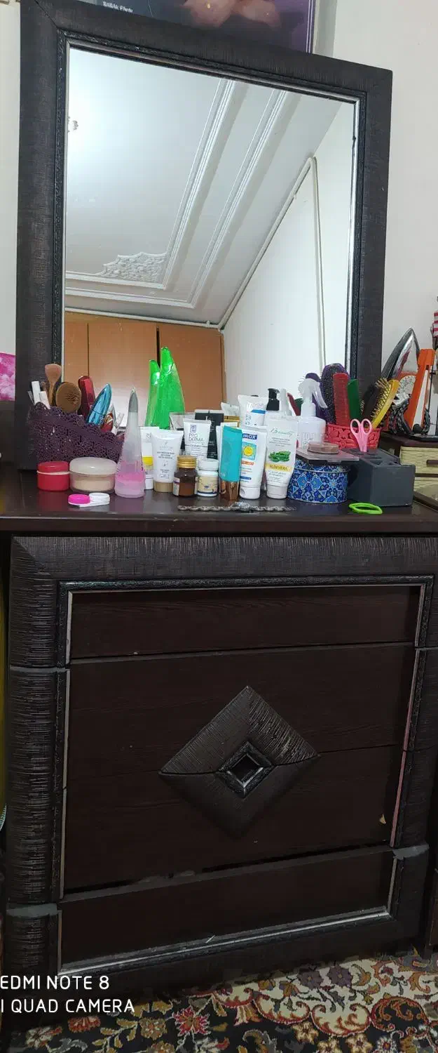 ویترین دراورتخت خاب|تخت و سرویس خواب|فولادشهر, B4|دیوار