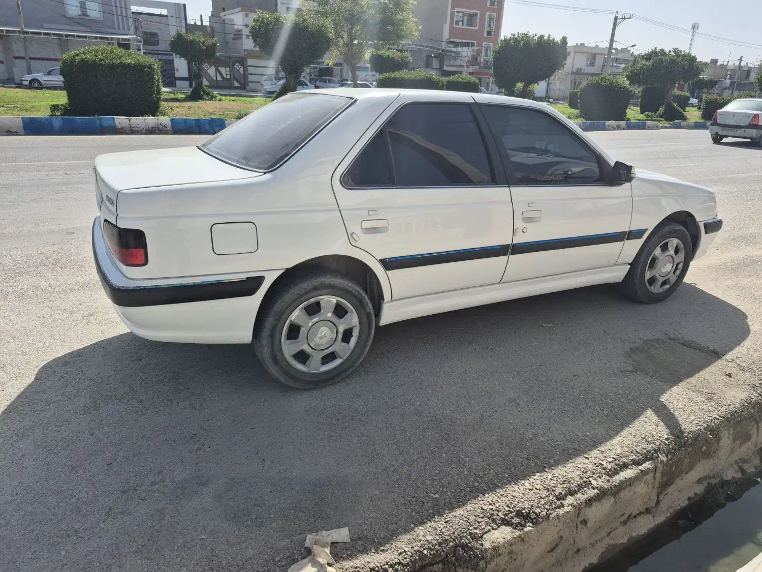 پژو پارس|خودرو سواری و وانت|بهبهان, |دیوار