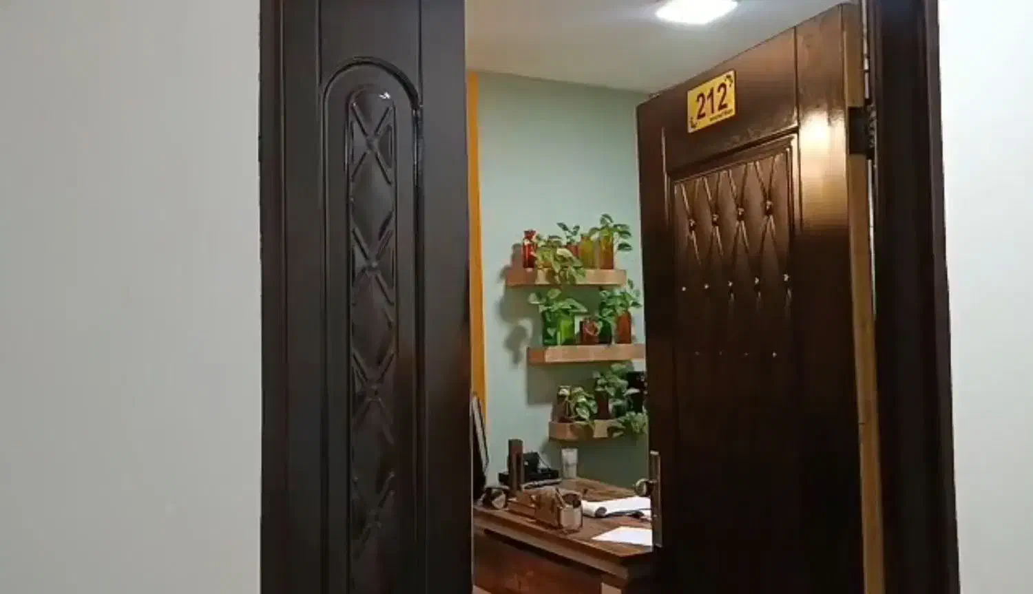 فروش واحد تجاری مسکونی|فروش آپارتمان|اقلید, |دیوار