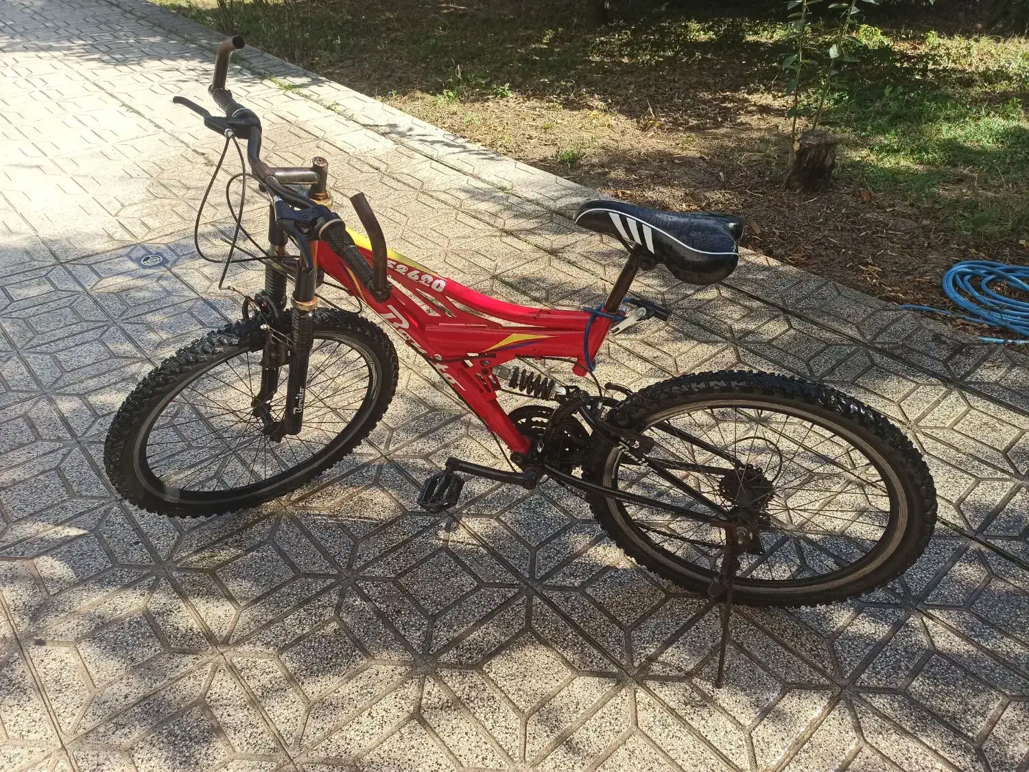 دوچرخه بونیتو سایز ۲۶|دوچرخه، اسکیت، اسکوتر|نکا, |دیوار