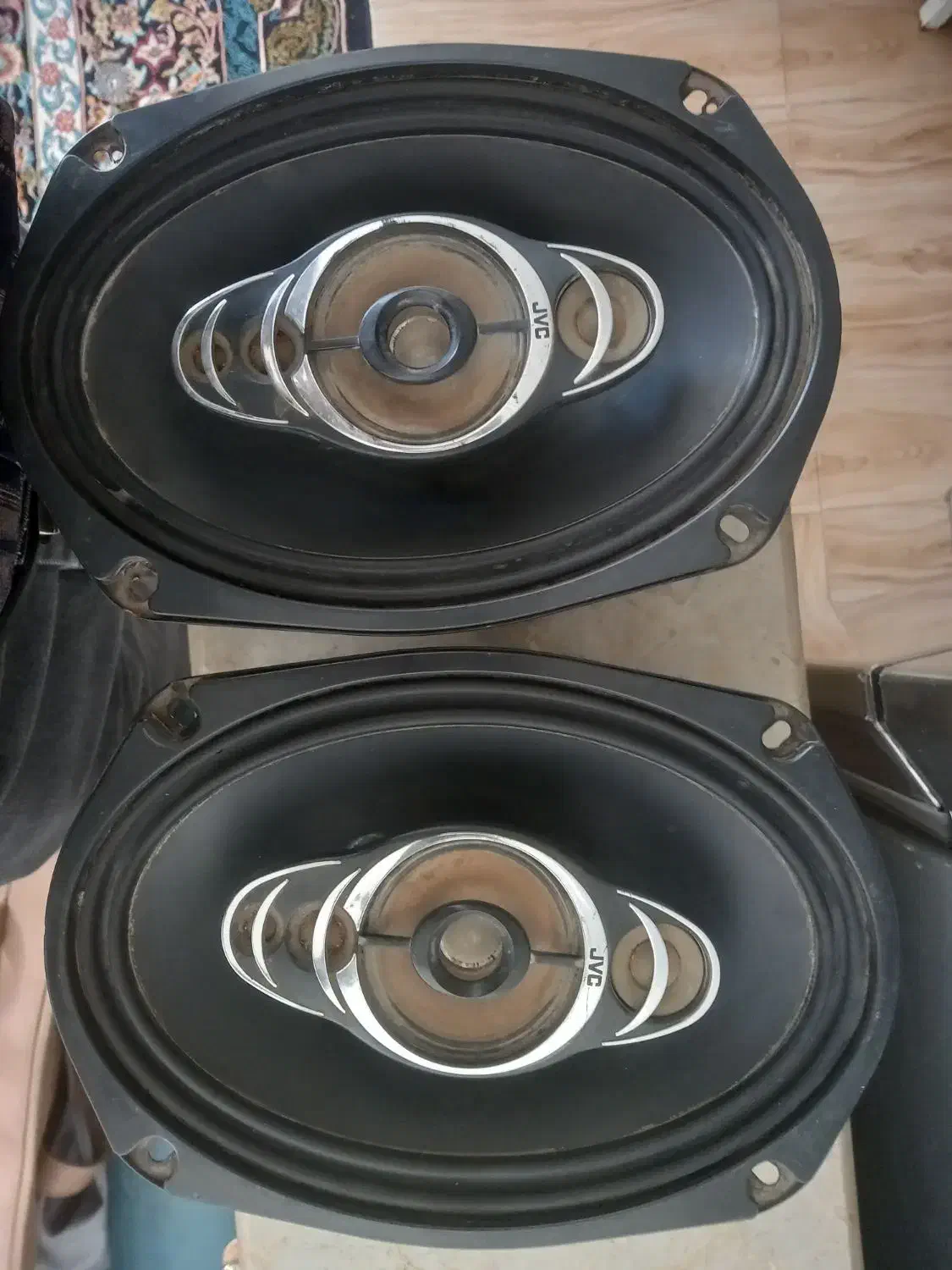 فروش یک جفت باند جی وی سی اصلی.|صوتی و تصویری|شیراز, سلطان آباد|دیوار