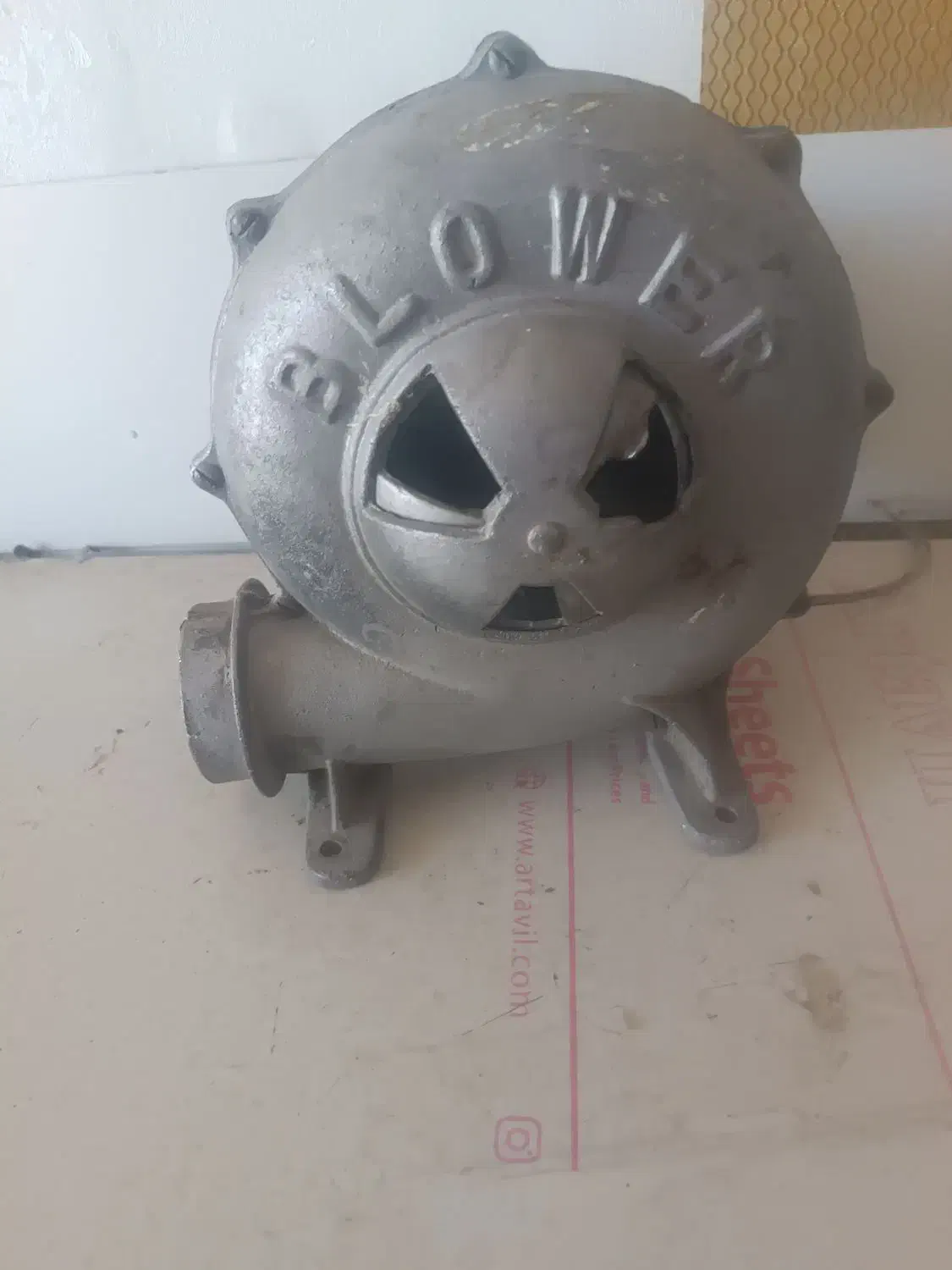 فن کبابی|پنکه و تصفیه‌کنندهٔ هوا|زاهدان, |دیوار