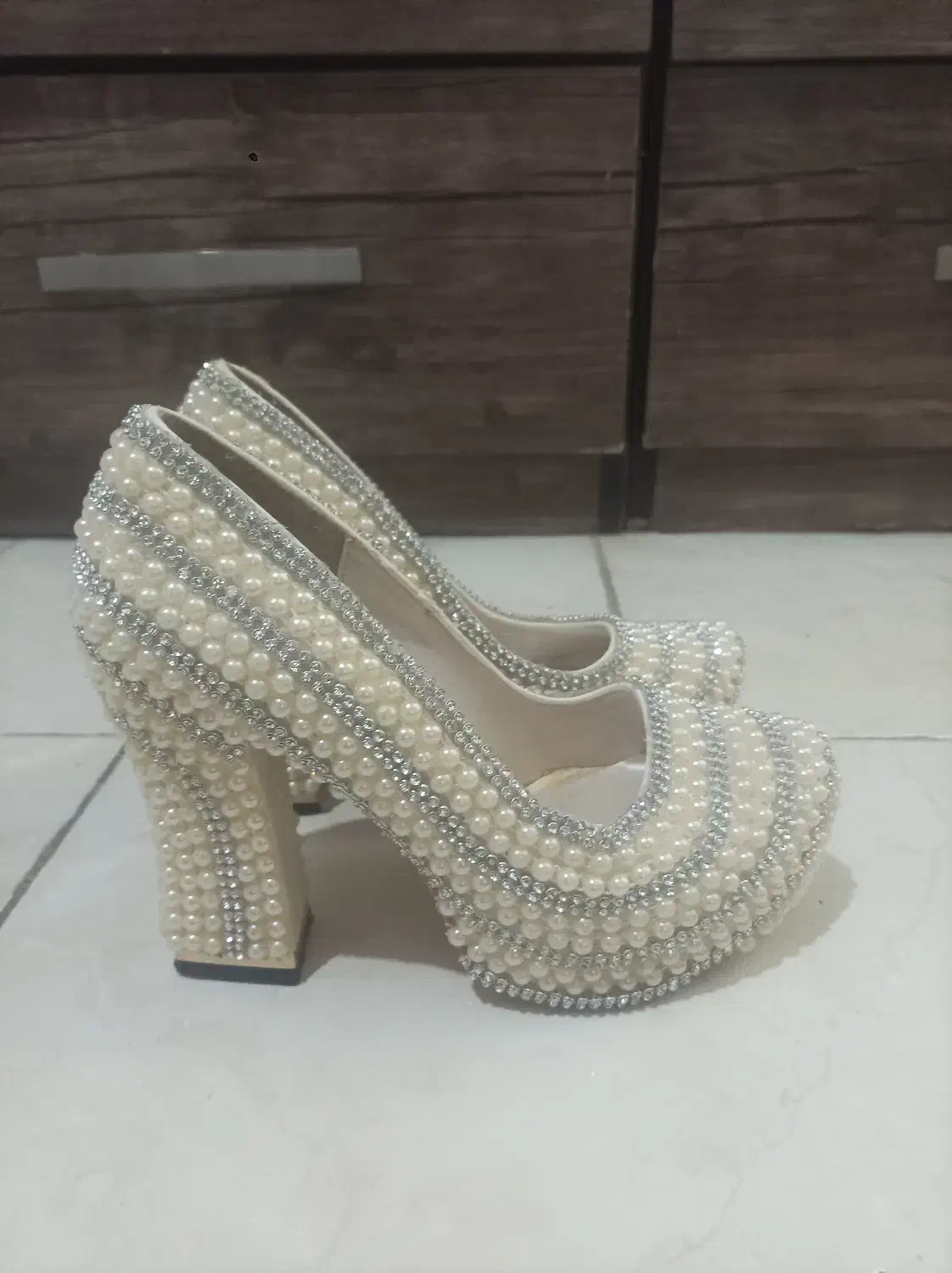 فروش کفش عروس|کیف، کفش، کمربند|تهران, خاک سفید|دیوار