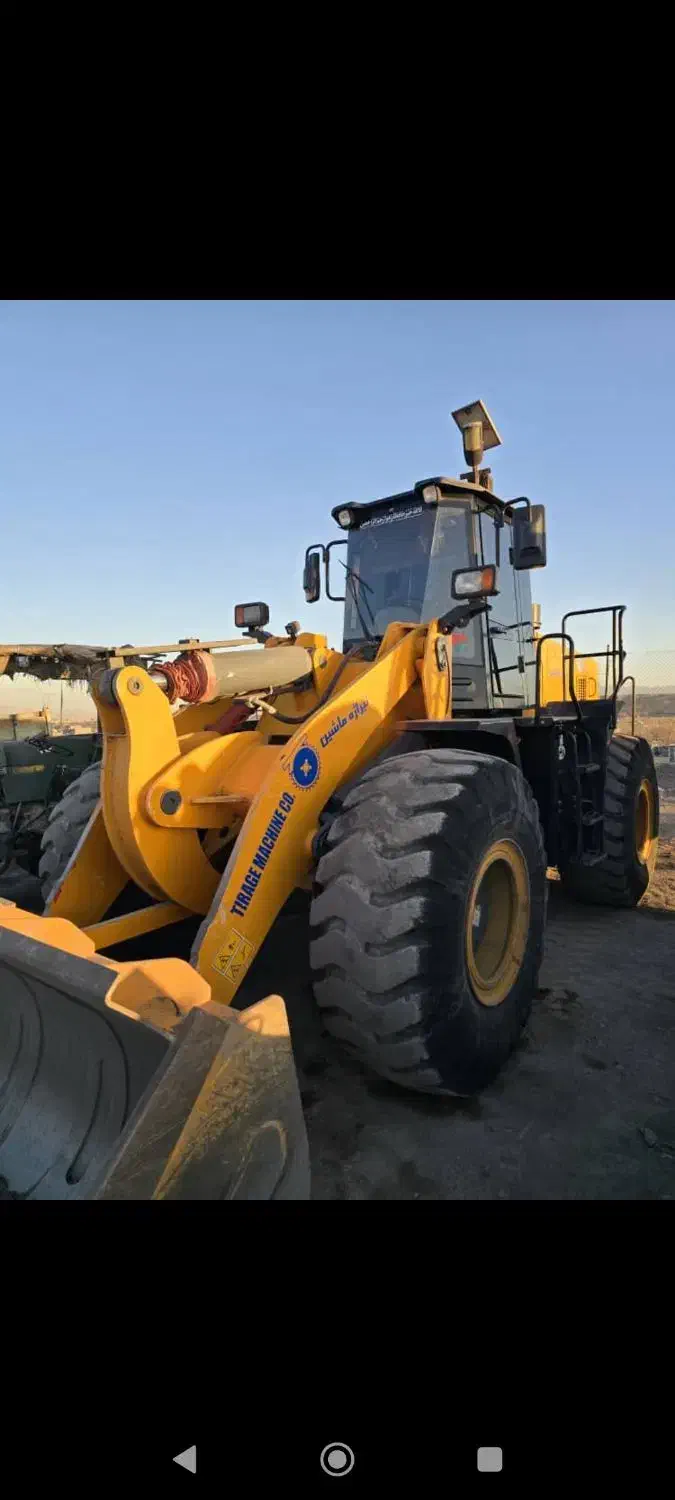 فروش لودر|خودرو سنگین|فولادشهر, زاینده رود|دیوار