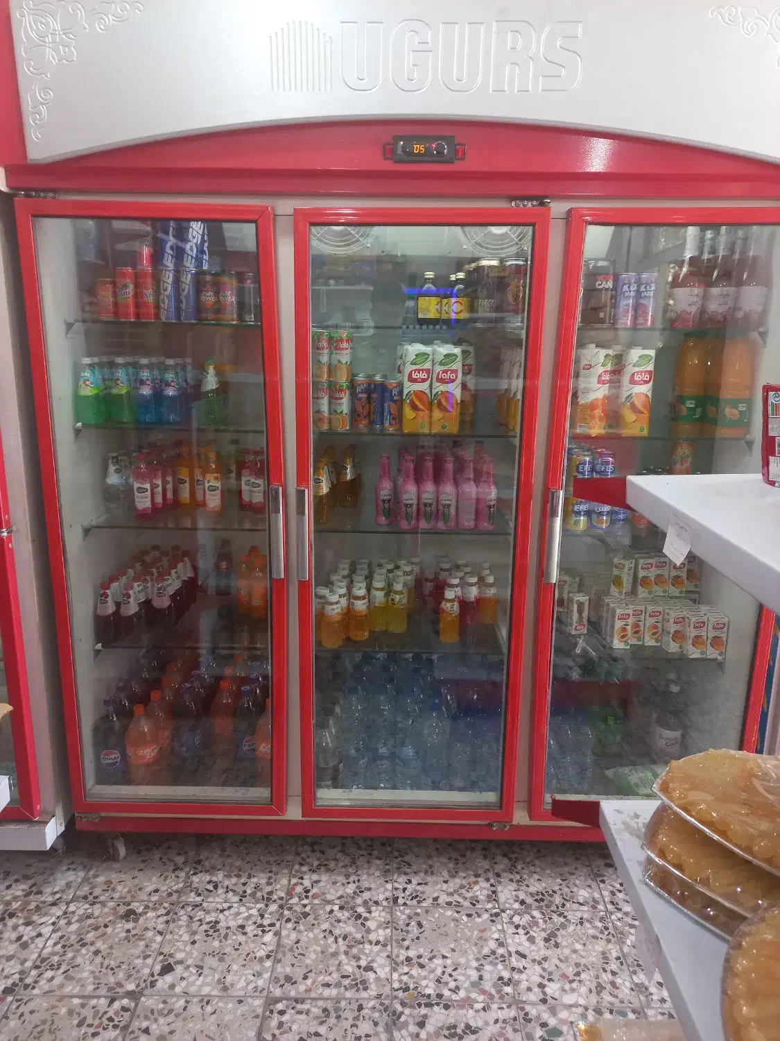 یخچال سوپرمارکت در حد نو|فروشگاه و مغازه|لاران, |دیوار