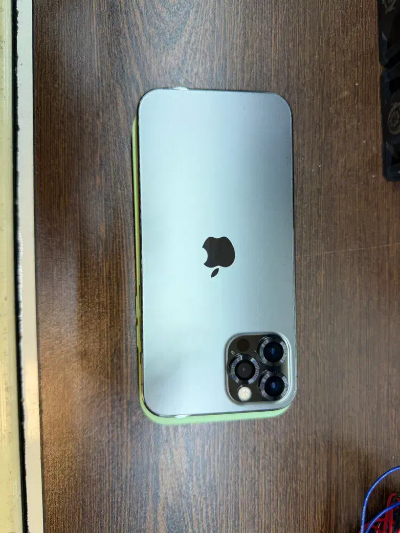 ایفون ۱۲ پرو|موبایل|تهران, هفده شهریور|دیوار