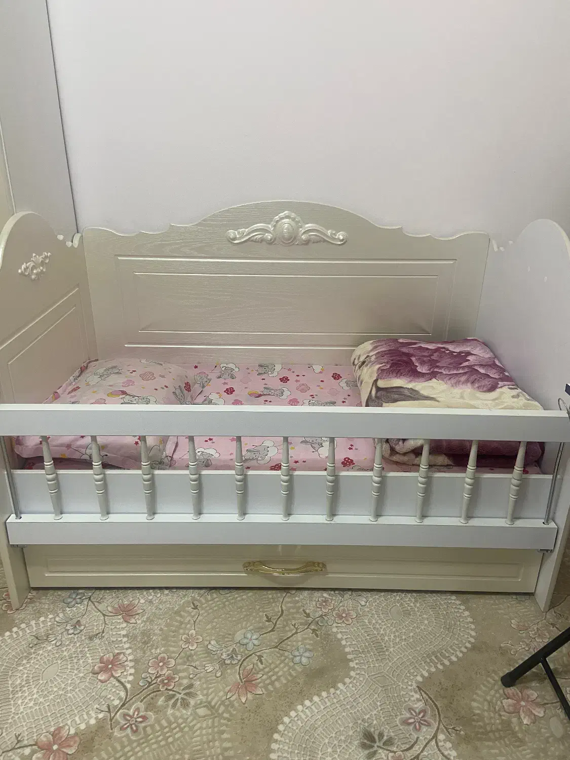 تخت و کمد بچه|تخت و صندلی بچه|قرچک, زیبا شهر|دیوار