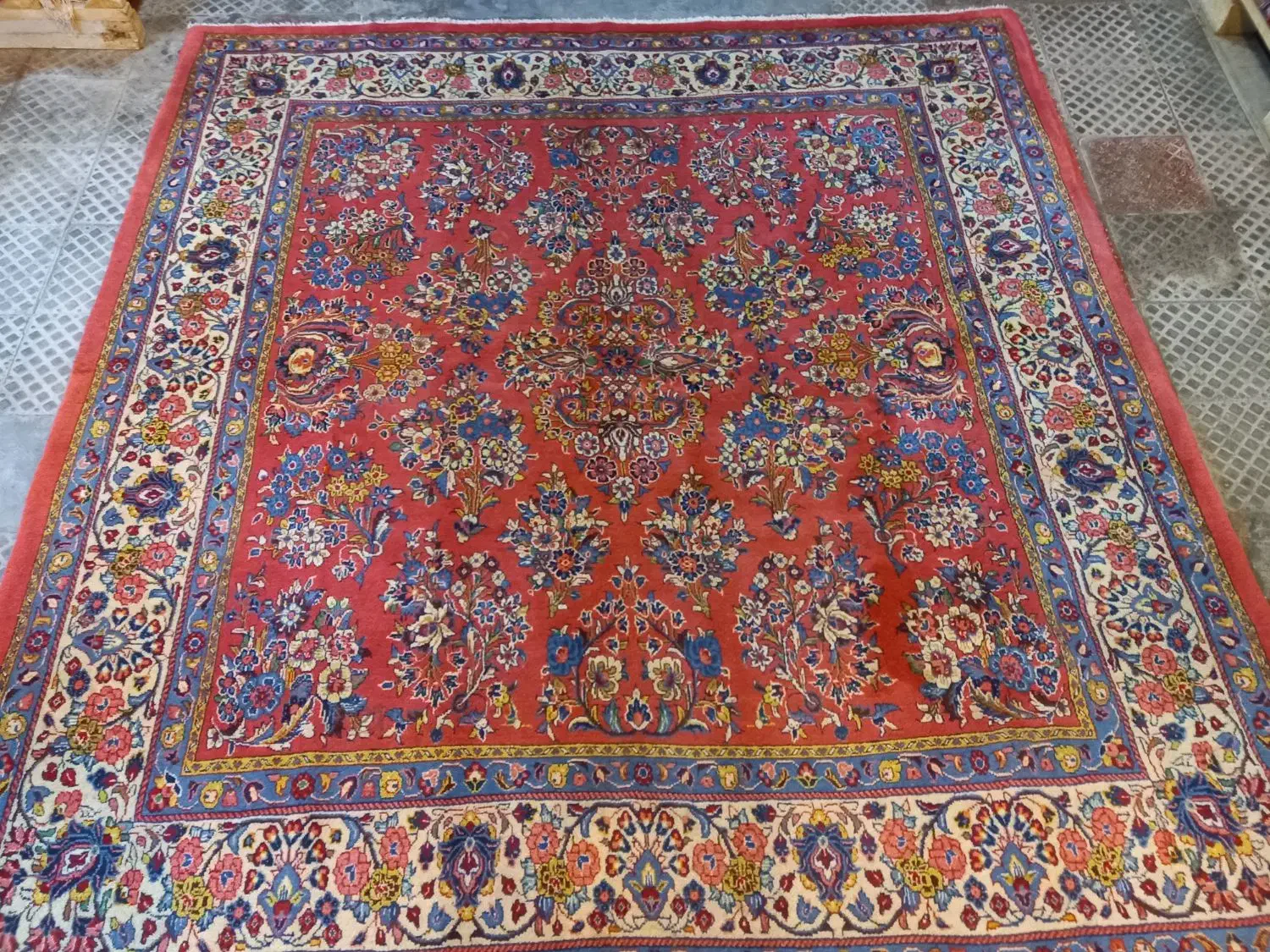 خریدار انواع فرشهای ماشینی و دستباف|فرش|همدان, |دیوار