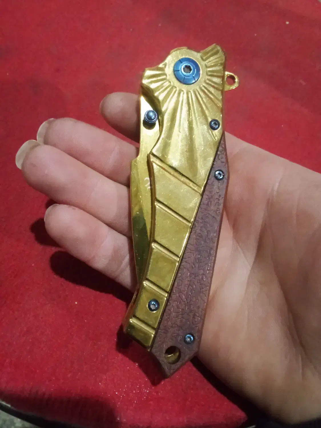 چاقو|کلکسیون اشیاء عتیقه|سمیرم, |دیوار