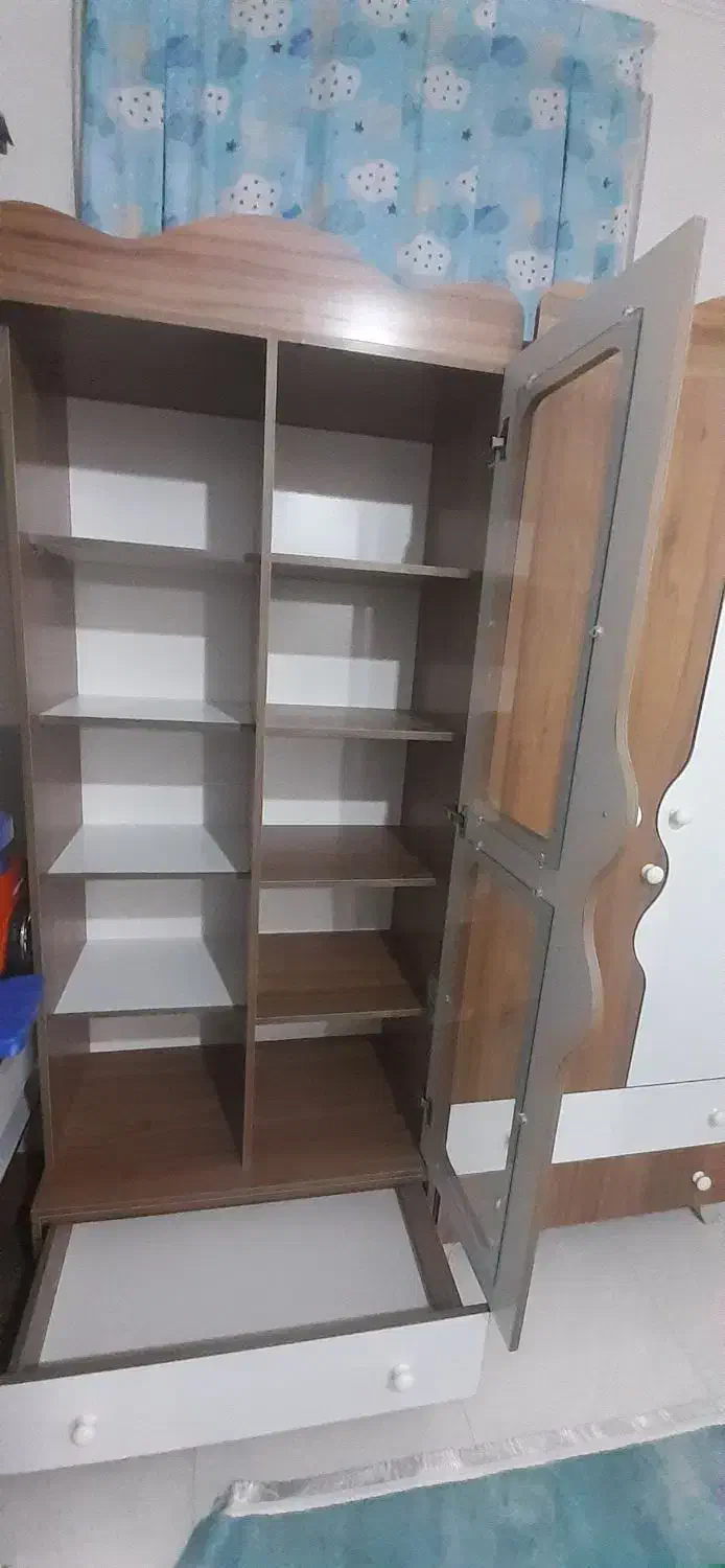 سرویس خواب کودک کاملا سالم و نو|تخت و سرویس خواب|هشتگرد, هشتگرد قدیم|دیوار