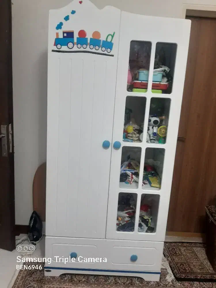 تخت و کمد بچه|اسباب و اثاث بچه|سنگر, |دیوار