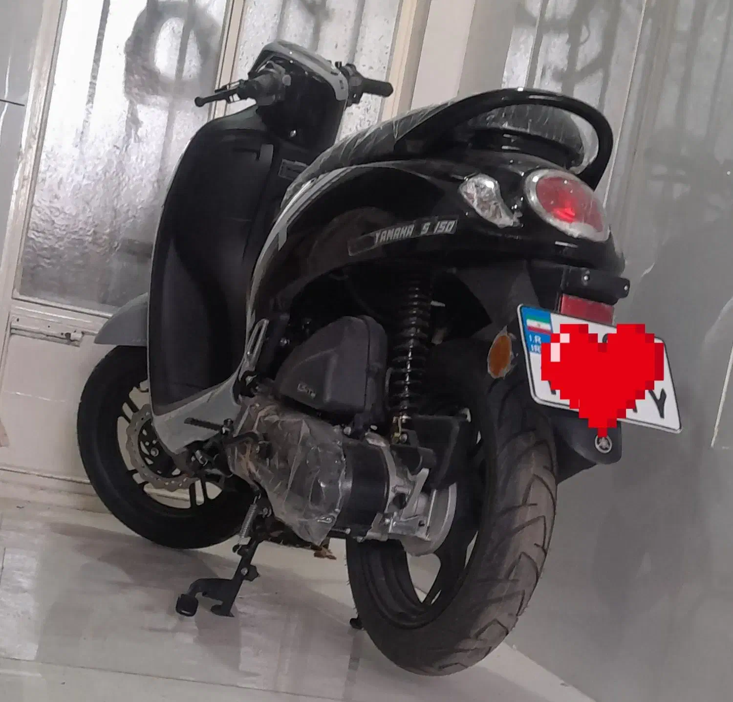 موتور|موتورسیکلت|ابریشم, |دیوار