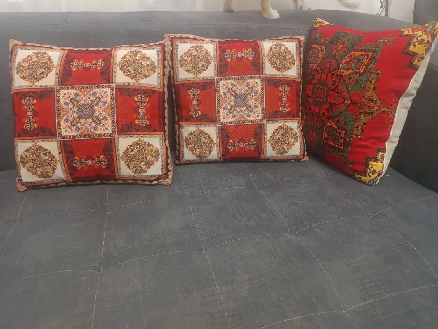 کوسن دو جفت مخمل|رختخواب، بالش، پتو|رشت, حمیدیان|دیوار