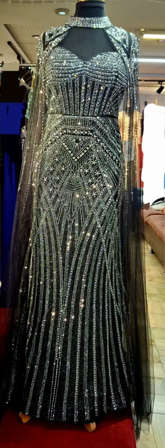 لباس مجلسی|لباس|فولادشهر, مسکن مهر فولادشهر|دیوار