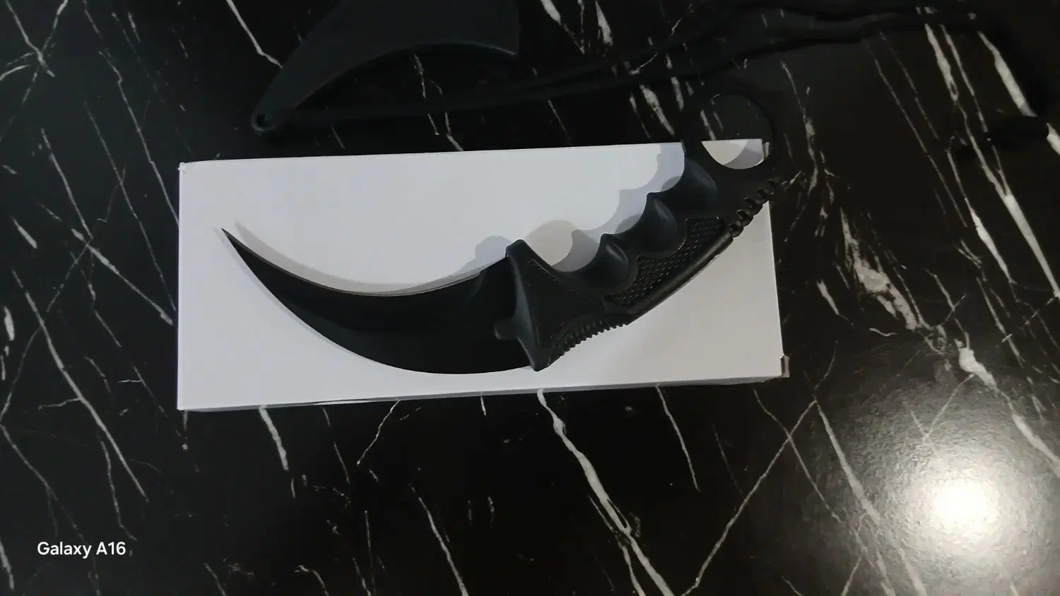 چاقوی کوهنوردی|کوهنوردی و کمپینگ|هشتگرد, هیو|دیوار