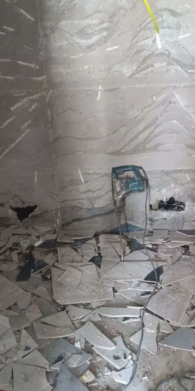 تخریب جزی،حفاری چاه ارت وآسانسور،پی سازی،حمل نخاله|خدمات پیشه و مهارت|اردبیل, |دیوار